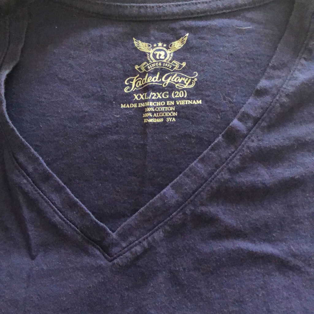Navy Basic Tee